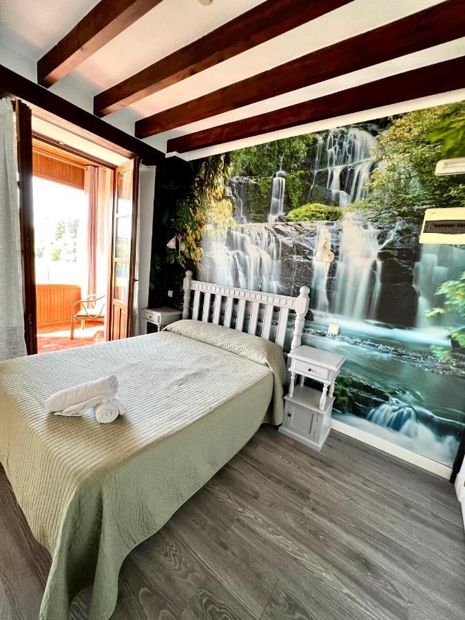 Hotel Villa Maria Revilla De Camargo Zewnętrze zdjęcie